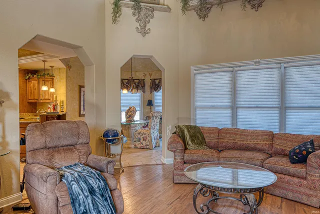 $475,000 | 2444 Windemere Drive, Evansville, IN 47725