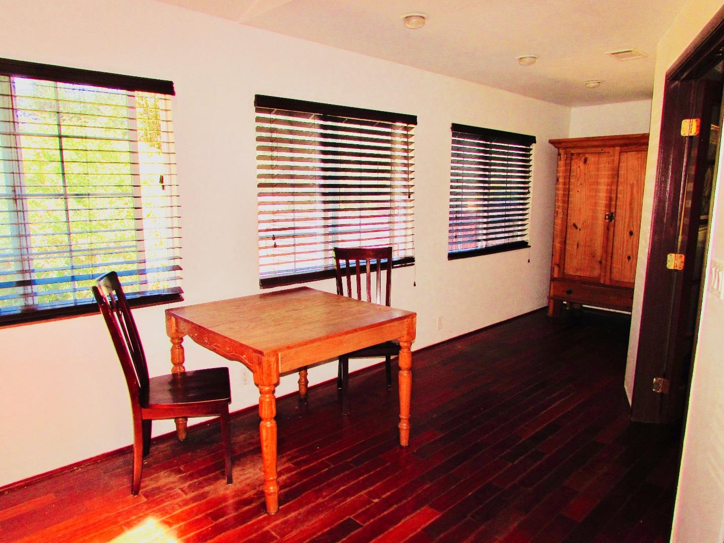 7512 Tustin Road Salinas, CA 93907 - Photo 4 of 24 Gallery Image 4