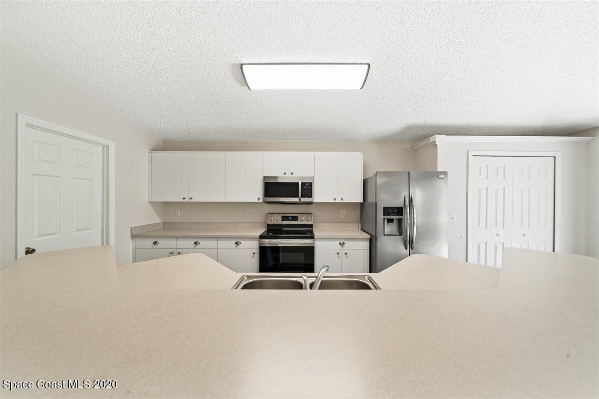 1002 Brumpton Place Rockledge, FL 32955 - Photo 10 of 26 Kitchen 3
