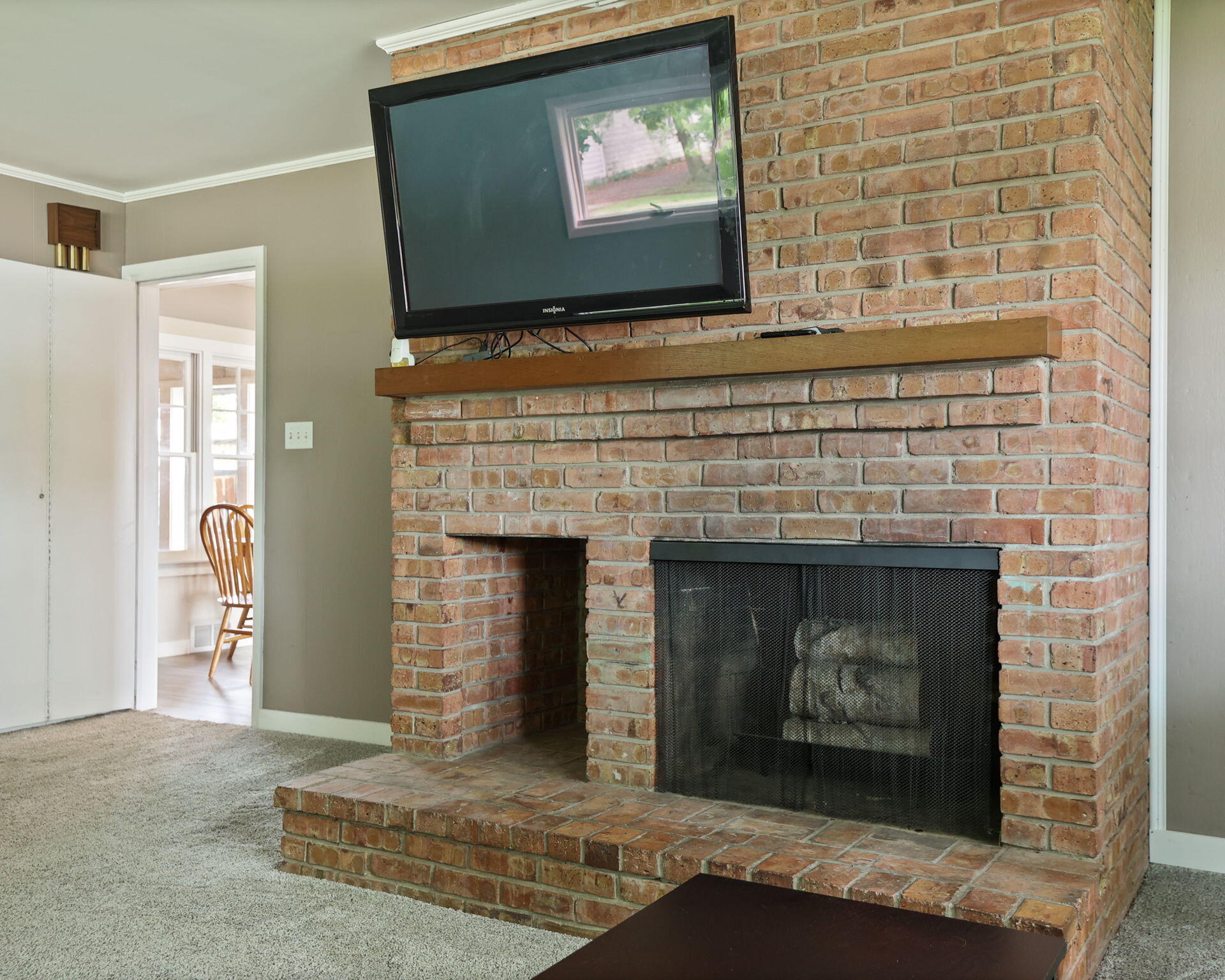 150 South Hemlock Road Hemlock, MI 48626 - Photo 19 of 43 .
