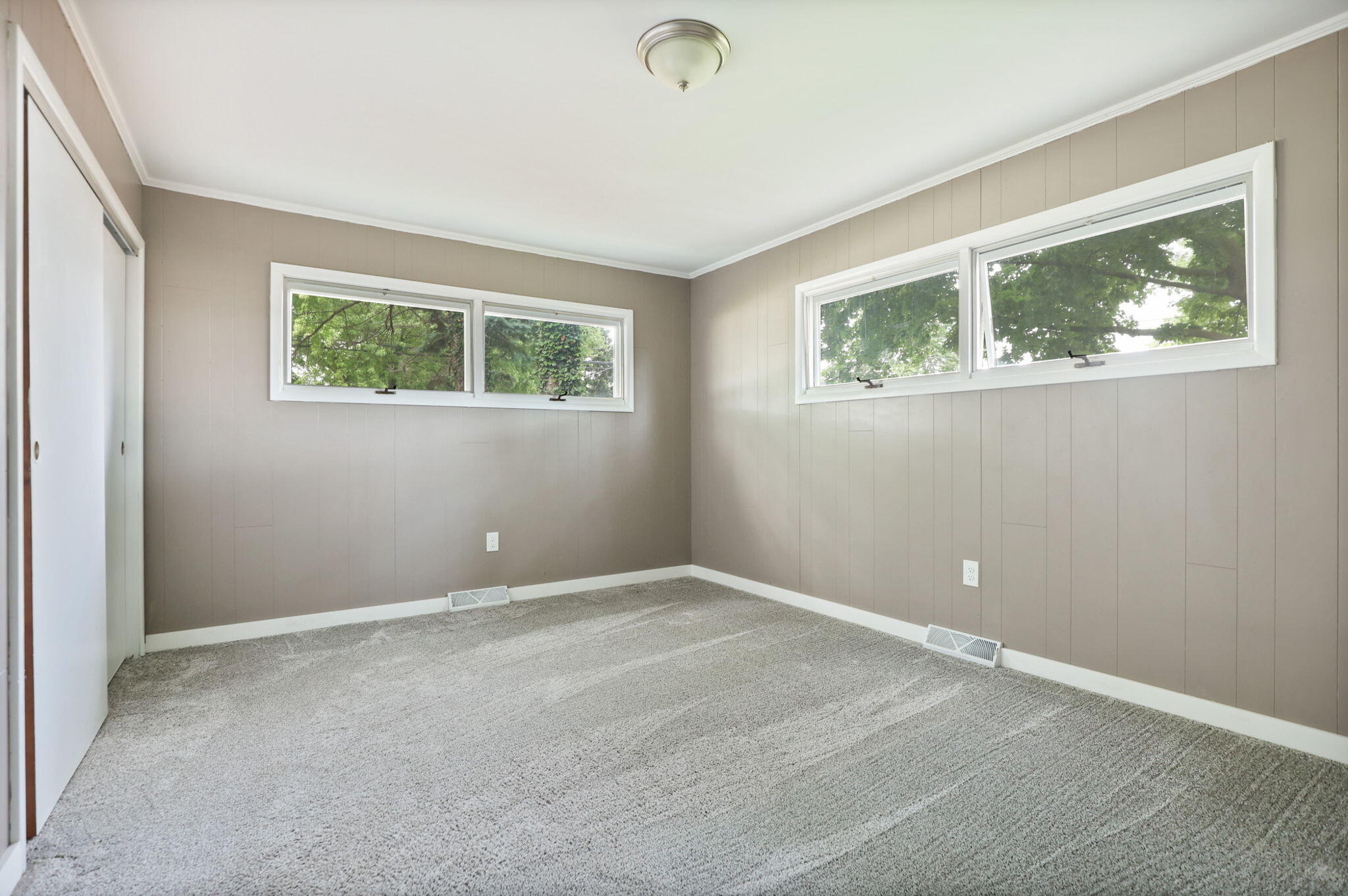 150 South Hemlock Road Hemlock, MI 48626 - Photo 21 of 43 .