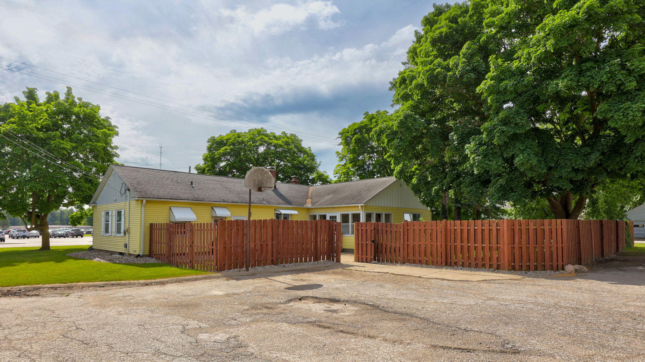 150 South Hemlock Road Hemlock, MI 48626 - Photo 43 of 43 .