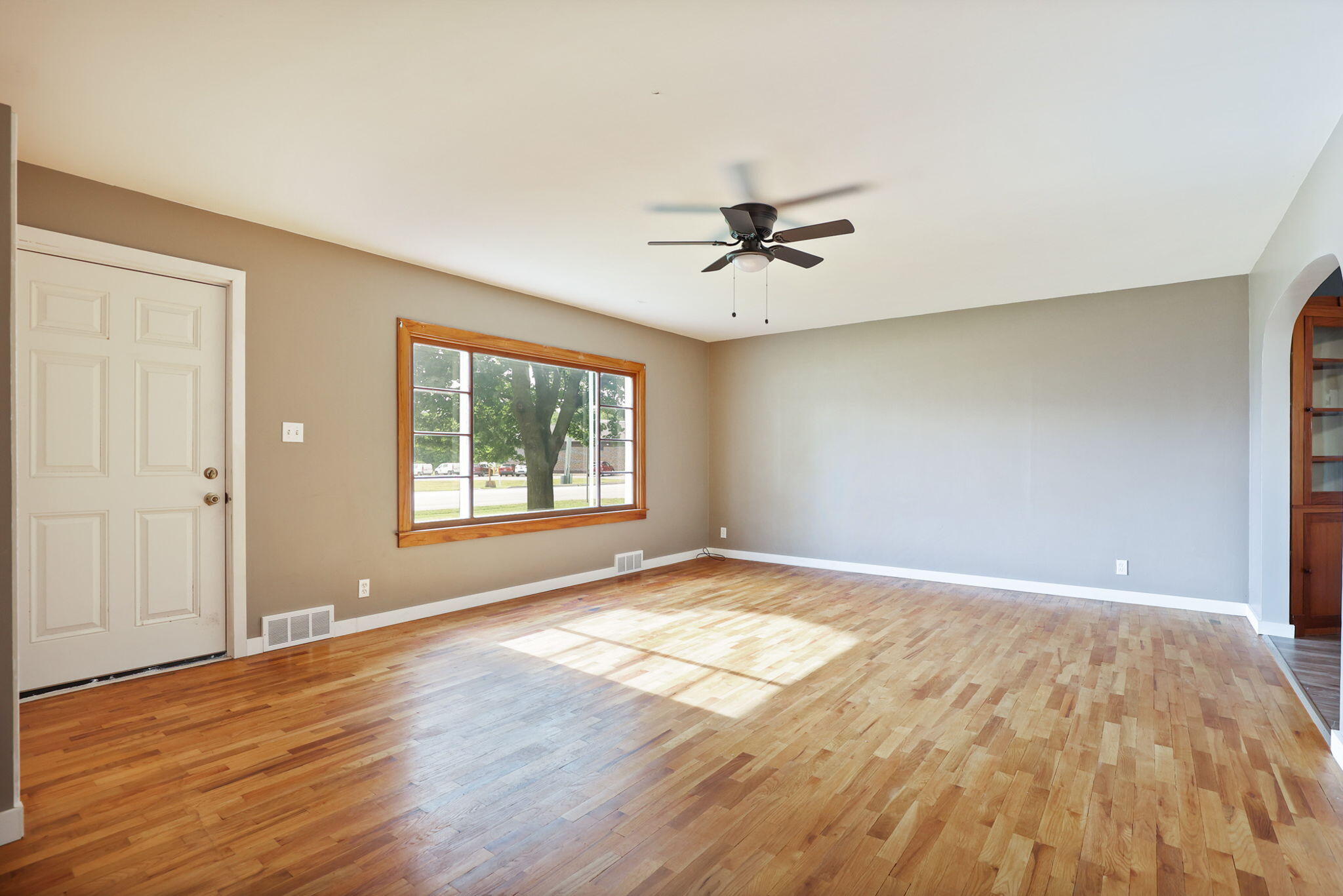 150 South Hemlock Road Hemlock, MI 48626 - Photo 7 of 43 .