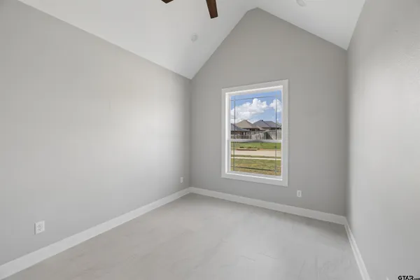 $1,950 | 629 Third Street, Bullard, TX 75757