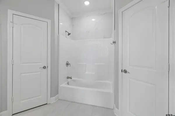 $1,950 | 629 Third Street, Bullard, TX 75757