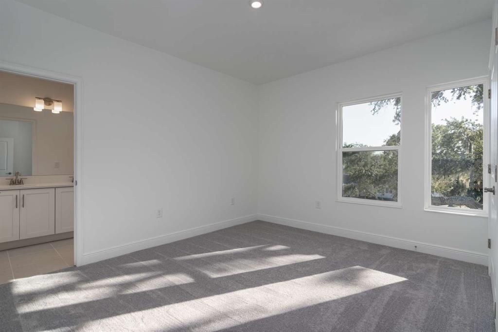 318 Rafael Boulevard Northeast St. Petersburg, FL 33704 - Photo 29 of 38 a view of a room that has a window in it