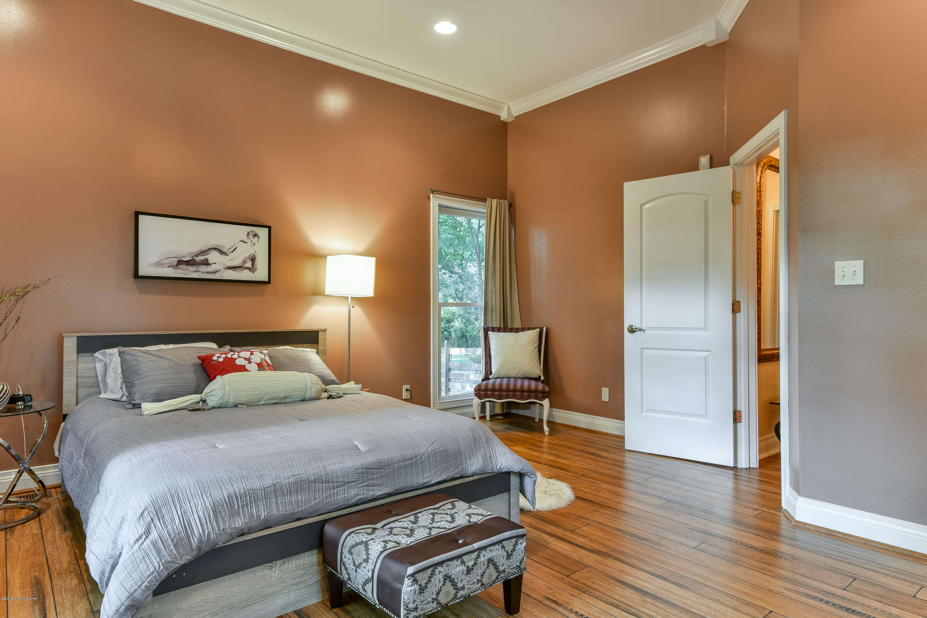 11511 Cedardale Road Anchorage, KY 40223 - Photo 59 of 99 The Suite is privately located toward the rear of the home with an en suite master bathroom complete with updated shower, Jacuzzi tub, new light fixtures over sinks, 2 walk-in closets, granite counters, and fully tiled master bath.