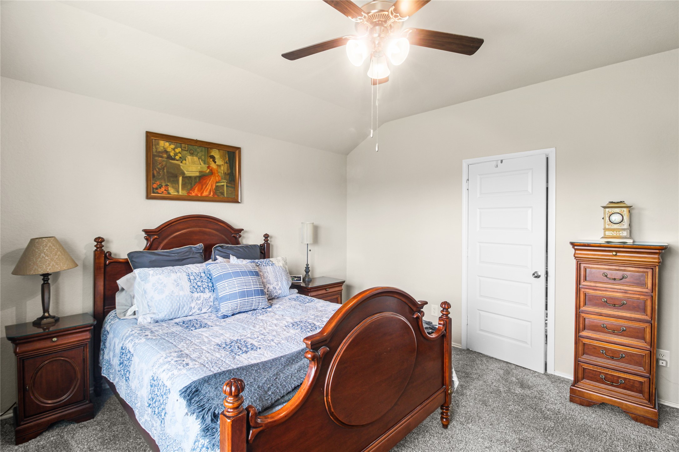 6706 Twin Oaks Lane Rosenberg, TX 77469 - Photo 12 of 32 Tons of natural lighting