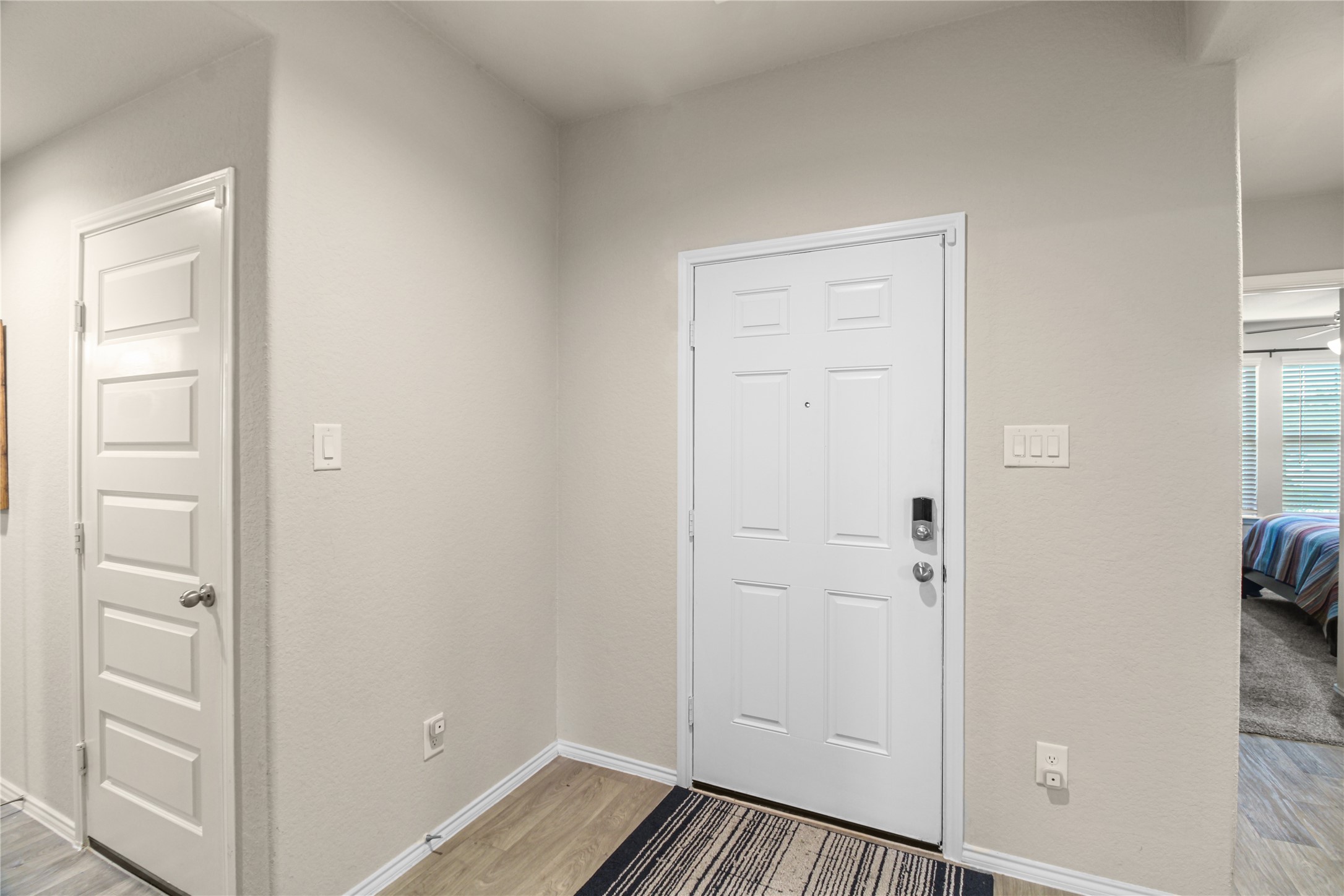 6706 Twin Oaks Lane Rosenberg, TX 77469 - Photo 21 of 32 Front door leading into interior of the property