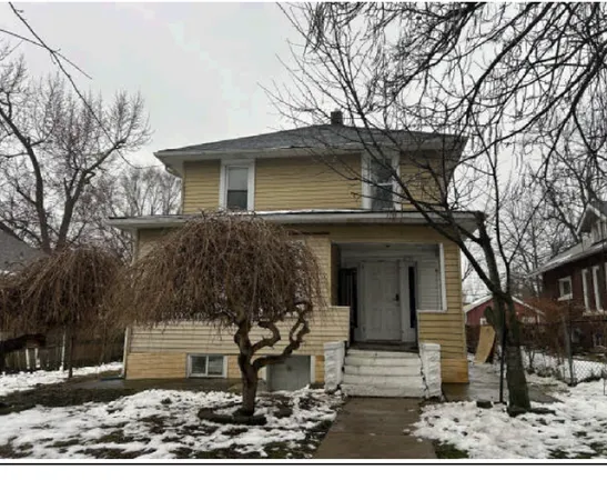 $2,495 | 435 South Poplar Avenue, Kankakee, IL 60901