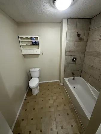 $2,495 | 435 South Poplar Avenue, Kankakee, IL 60901