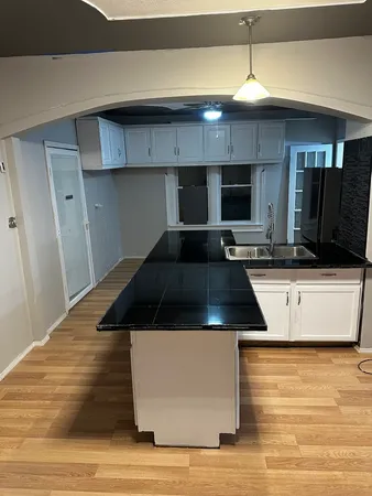 $2,495 | 435 South Poplar Avenue, Kankakee, IL 60901