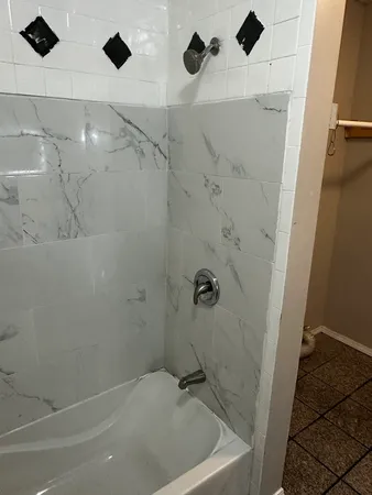 $2,495 | 435 South Poplar Avenue, Kankakee, IL 60901