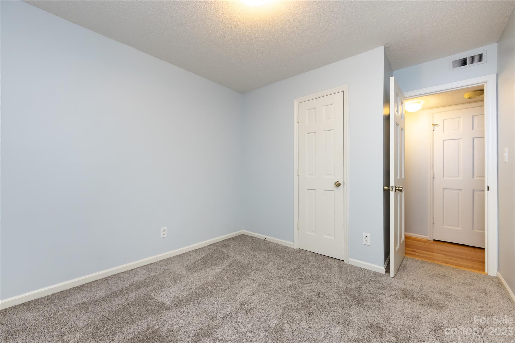 1336 Queens Road Charlotte, NC 28207 - Photo 36 of 36 a view of an empty room