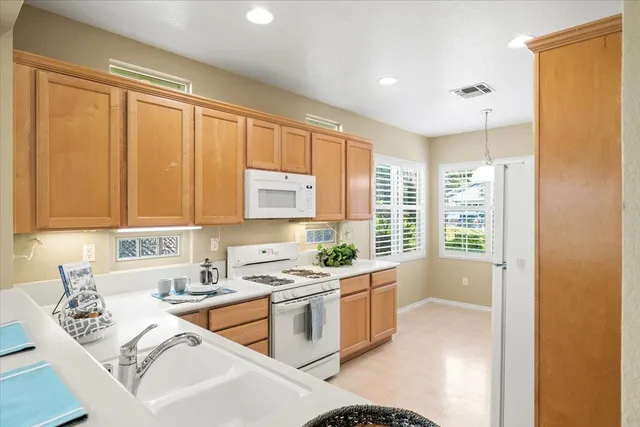 $505,000 | 2006 Gatehouse Lane, Lincoln, CA 95648