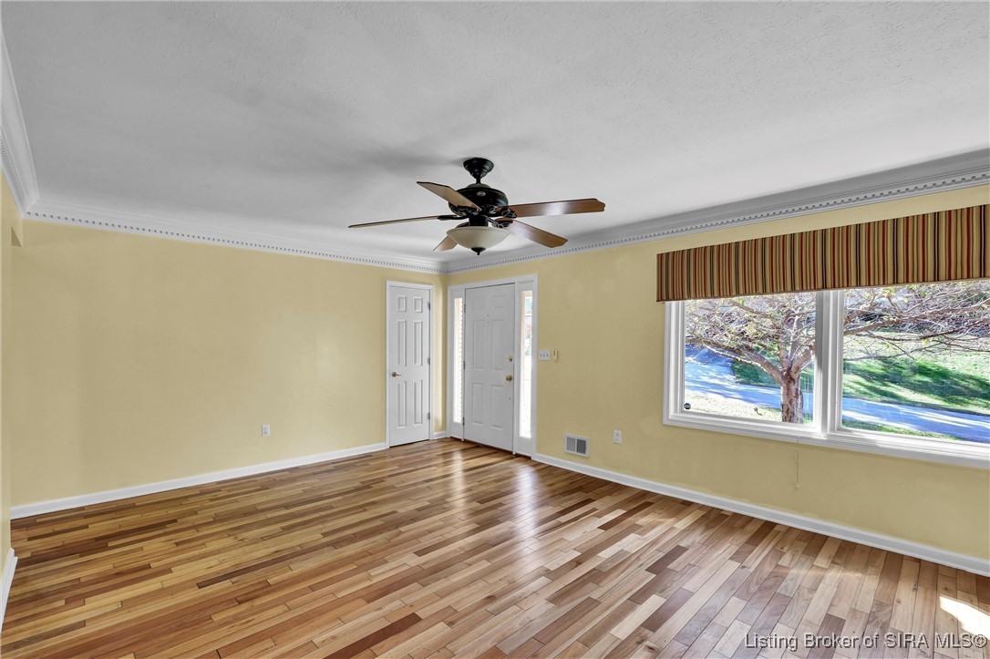 7405 Ridan Way Louisville, KY 40214 - Photo 11 of 80