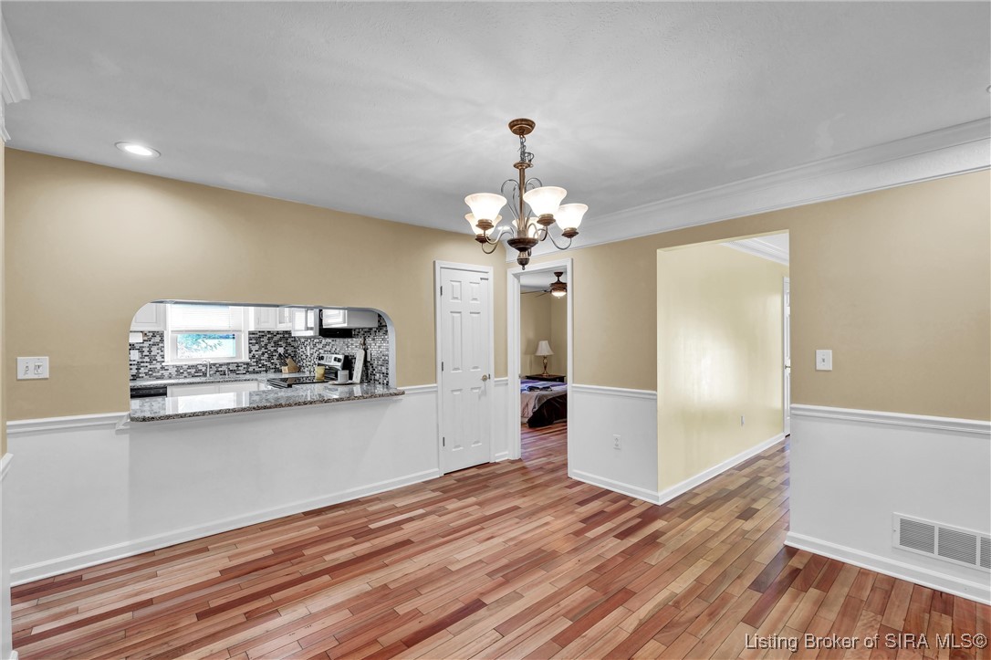 7405 Ridan Way Louisville, KY 40214 - Photo 16 of 80