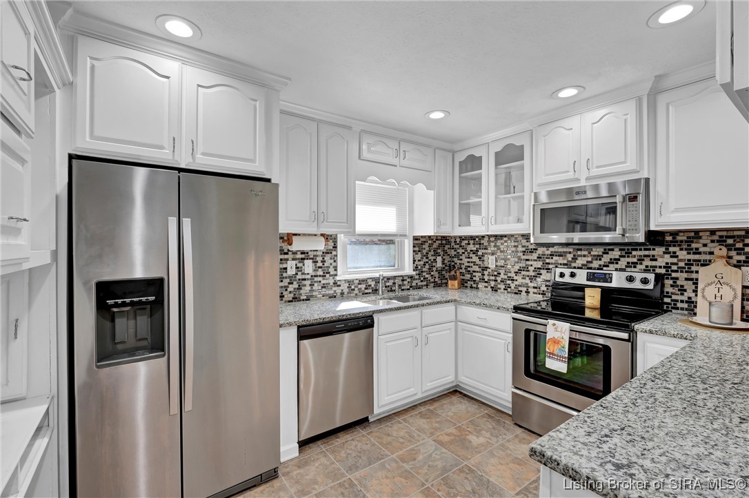 7405 Ridan Way Louisville, KY 40214 - Photo 25 of 80