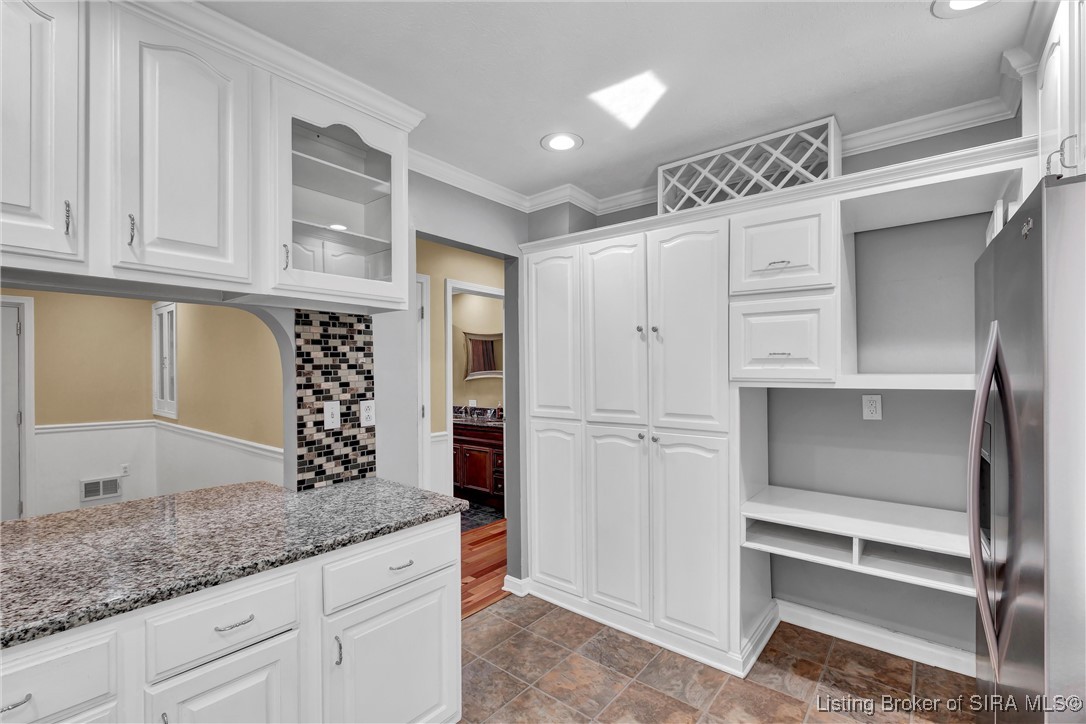 7405 Ridan Way Louisville, KY 40214 - Photo 27 of 80