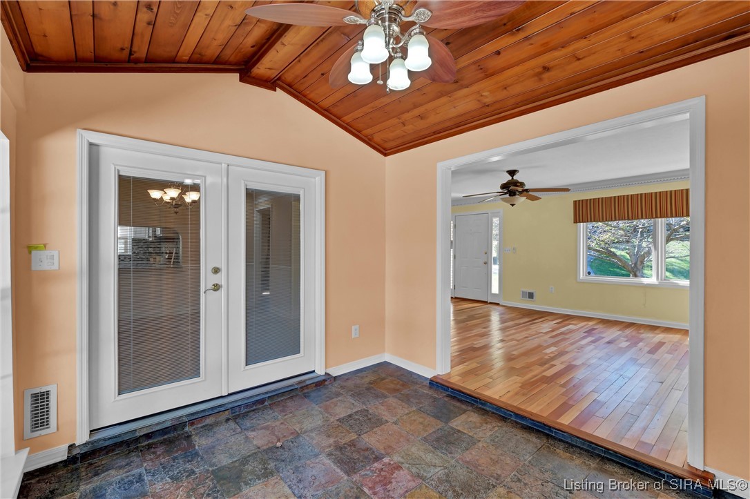 7405 Ridan Way Louisville, KY 40214 - Photo 43 of 80