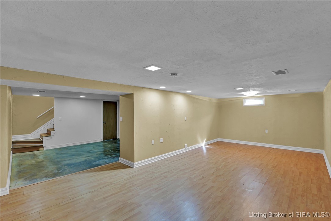 7405 Ridan Way Louisville, KY 40214 - Photo 53 of 80