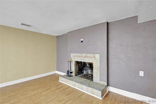 $2,500 | 7405 Ridan Way, Louisville, KY 40214