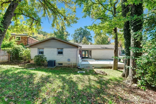 $2,500 | 7405 Ridan Way, Louisville, KY 40214