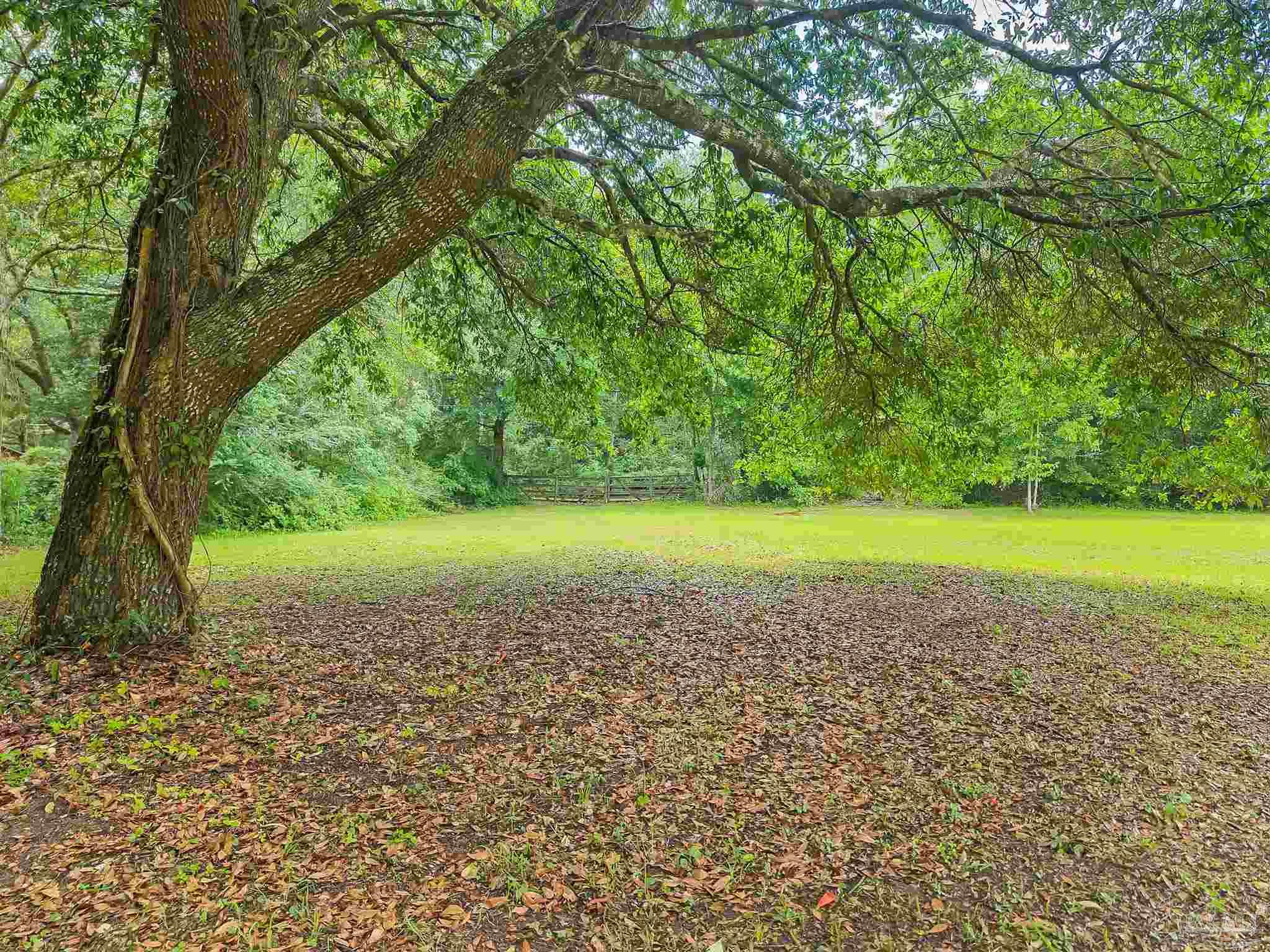 6640 Frank Reeder Road Pensacola, FL 32526 - Photo 18 of 72