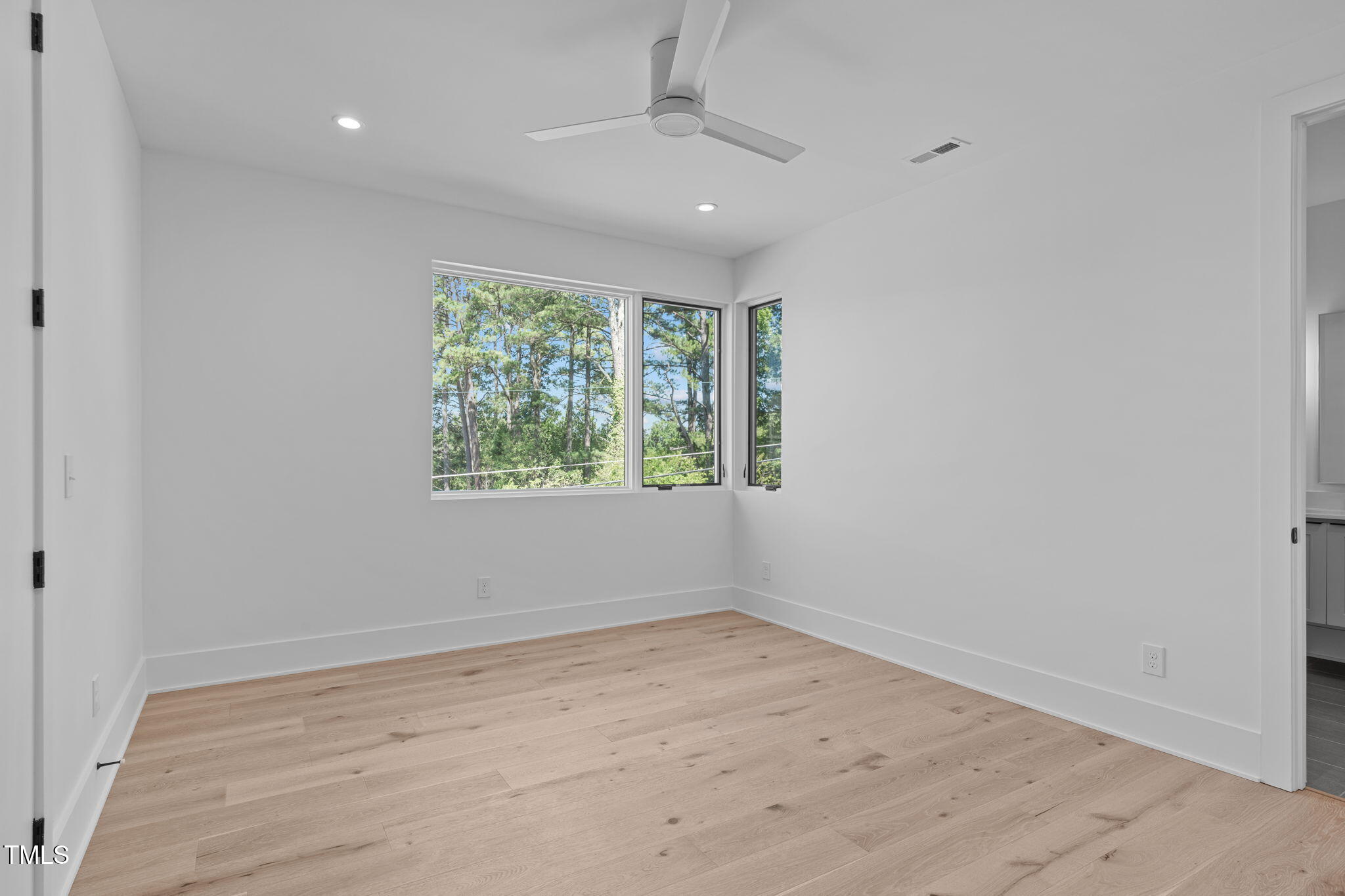 1406 Lyon Street, Unit 101 Raleigh, NC 27608 - Photo 34 of 62 35