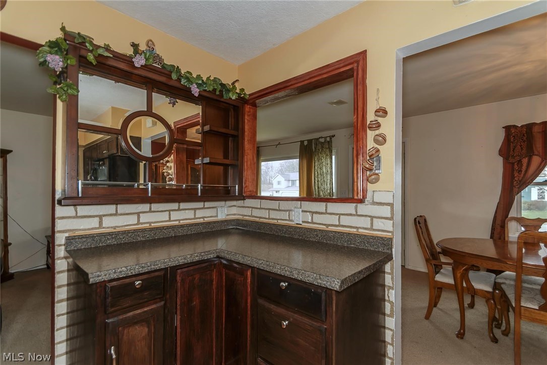 5089 Forest Road Mentor, OH 44060 - Photo 7 of 27 Gallery Image 7