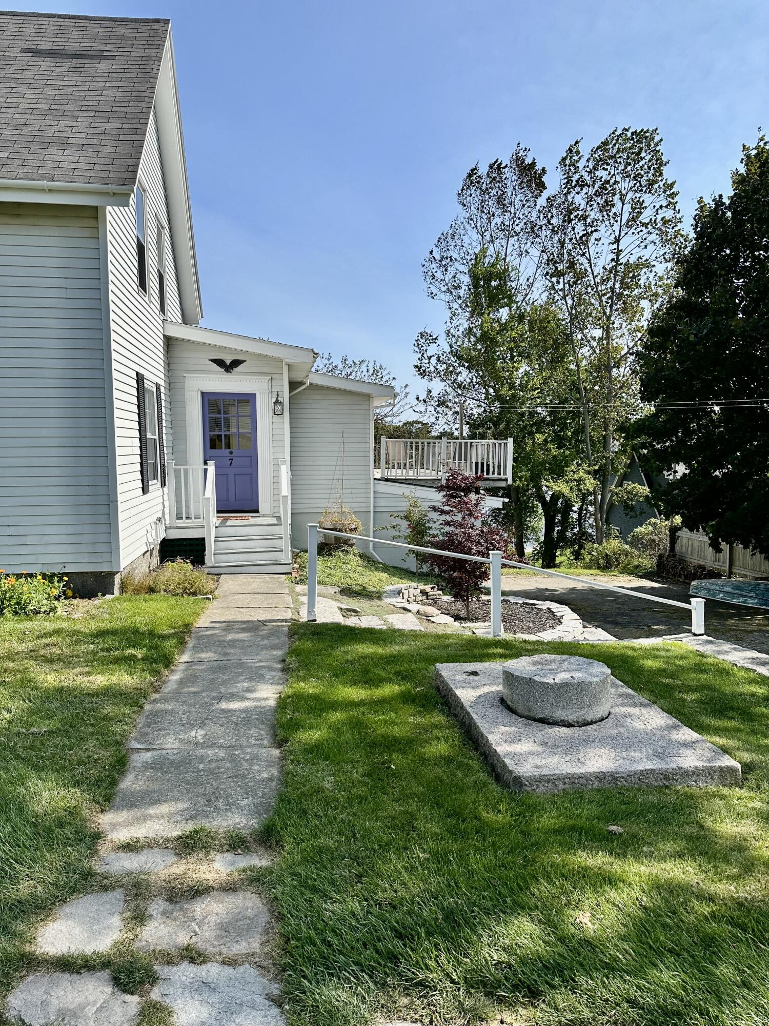 7 Lake View Street Vinalhaven, ME 04863 - Photo 3 of 51 IMG_0847