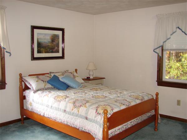 31 Pikes Hill Road Sterling, MA 01564 - Photo 14 of 15