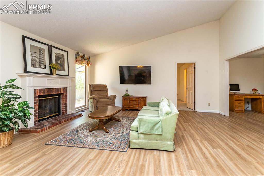 2053 Windham Way Colorado Springs, CO 80906 - Photo 8 of 49
