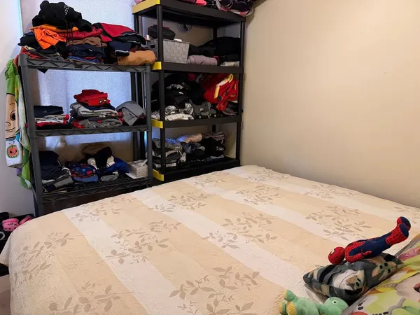 a bed room with a bed