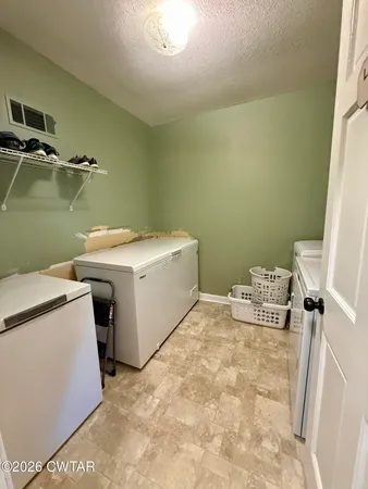 $299,900 | 674 Templeton Loop, Newbern, TN 38059