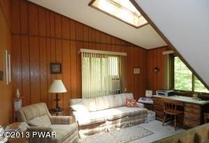 235 Decker Road Bushkill, PA 18324 - Photo 10 of 16