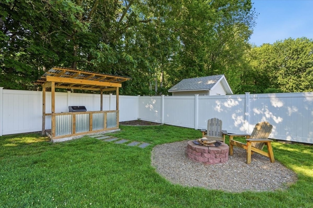 72 Josh Gray Road Rockland, MA 02370 - Photo 18 of 24