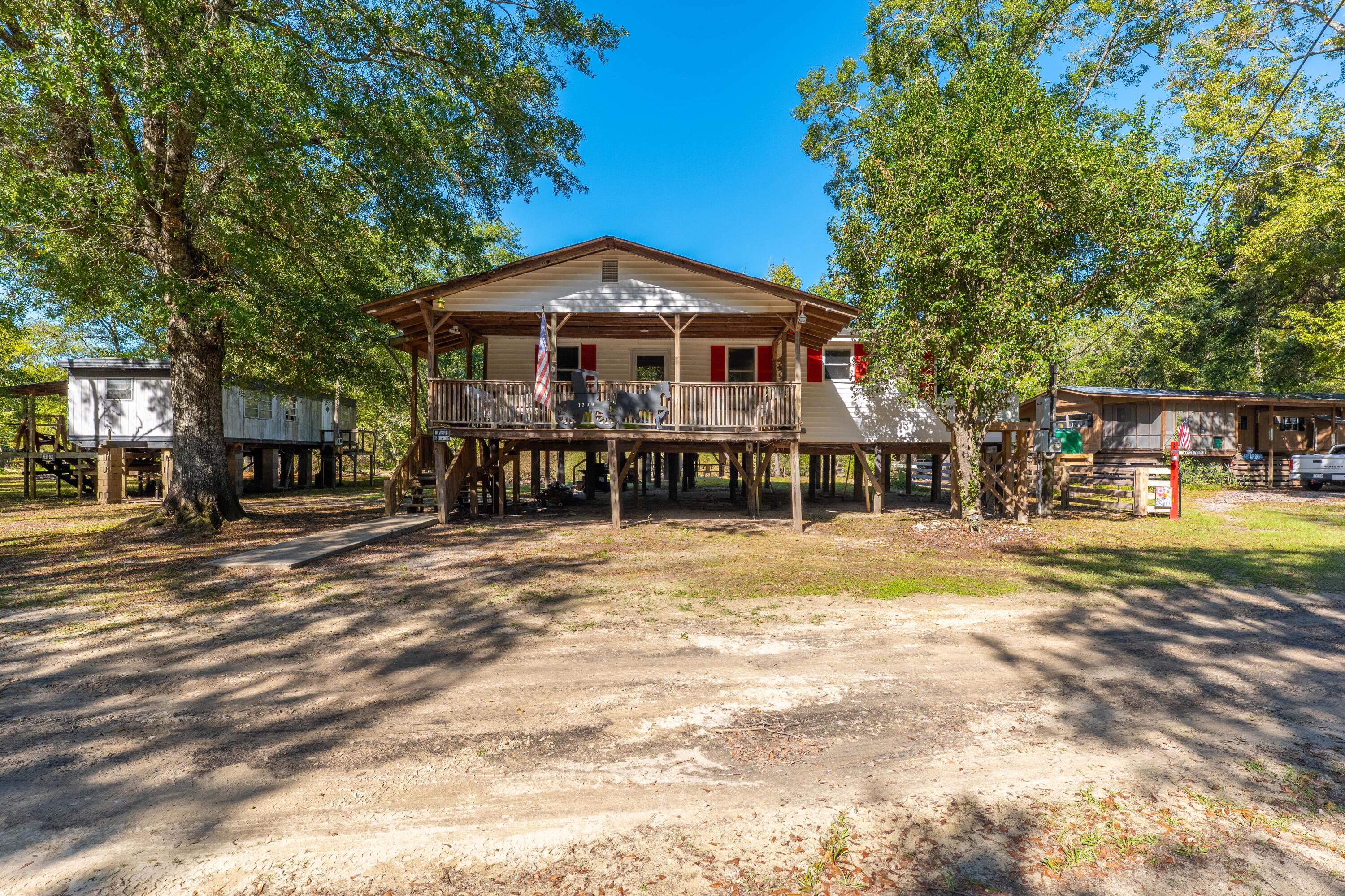 1239 Holly Ridge Lane Cottageville, SC 29435 - Photo 33 of 38 P1072876