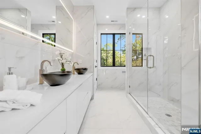 $1,999,999 | 742 Prospect Street, Glen Rock, NJ 07452