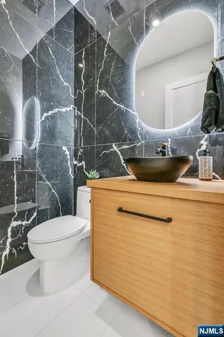 $1,999,999 | 742 Prospect Street, Glen Rock, NJ 07452