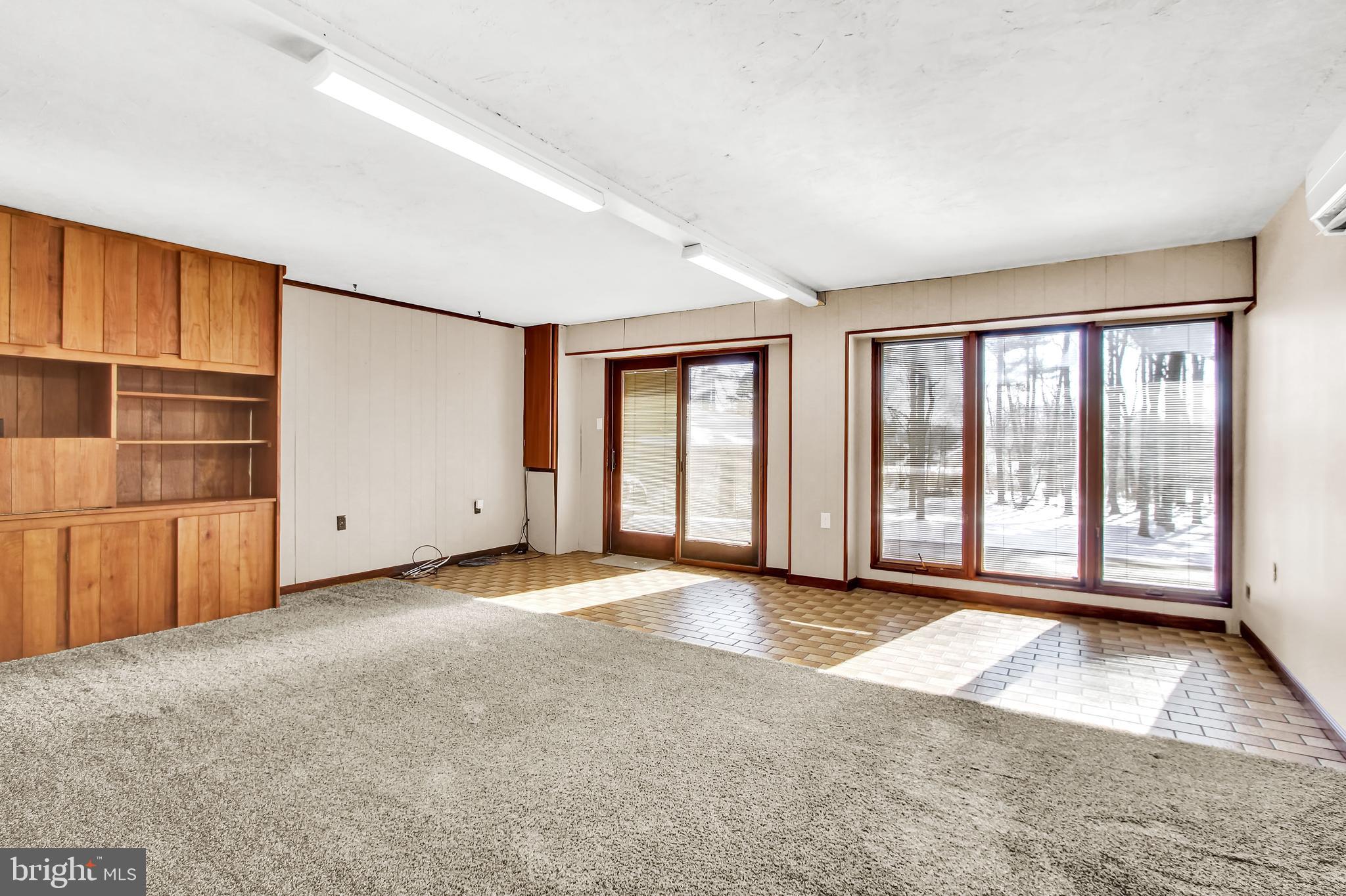 3703 Pleasant Valley Road York, PA 17406 - Photo 12 of 54 Gallery Image 12