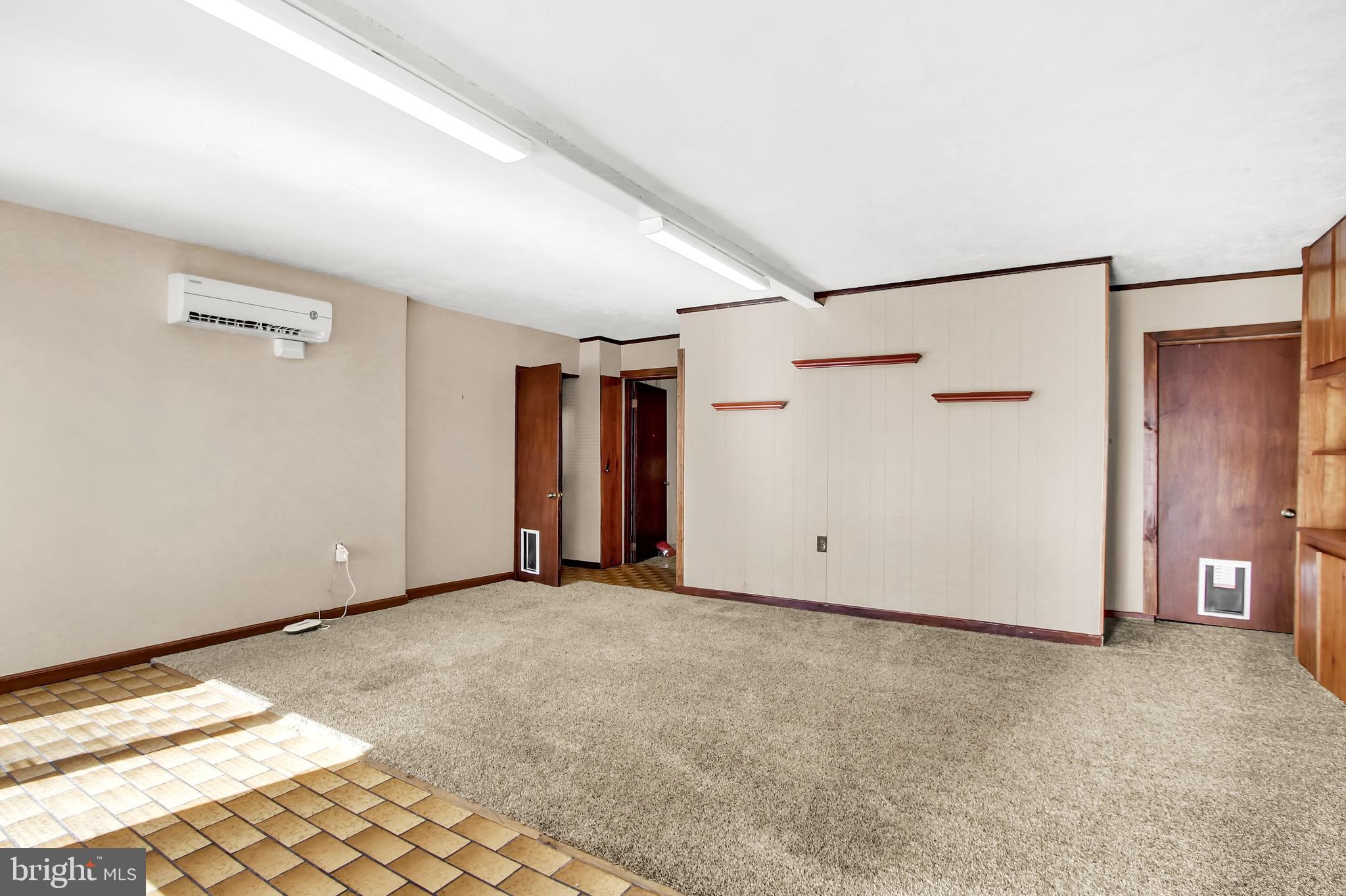 3703 Pleasant Valley Road York, PA 17406 - Photo 13 of 54 Gallery Image 13