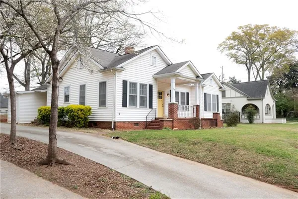$450,000 | 59 Spring Street, Buford, GA 30518