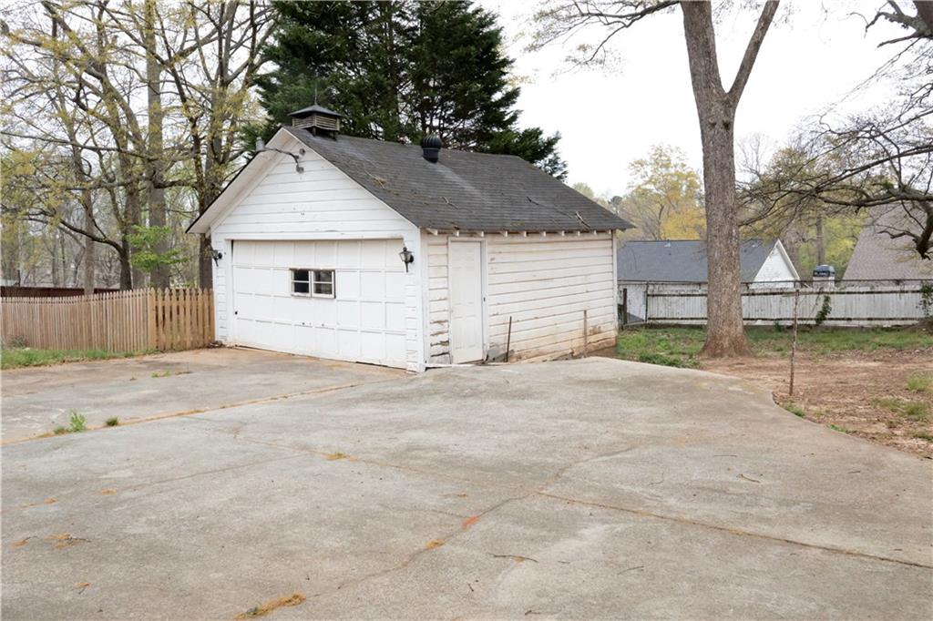 59 Spring Street Buford, GA 30518 - Photo 15 of 21