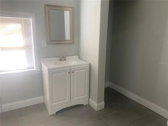 $2,050 | 1141 9th Avenue South, St. Petersburg, FL 33705