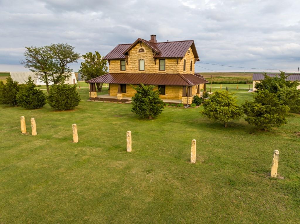 2680 Grants Villa Road Victoria, KS 67671 - Photo 41 of 91
