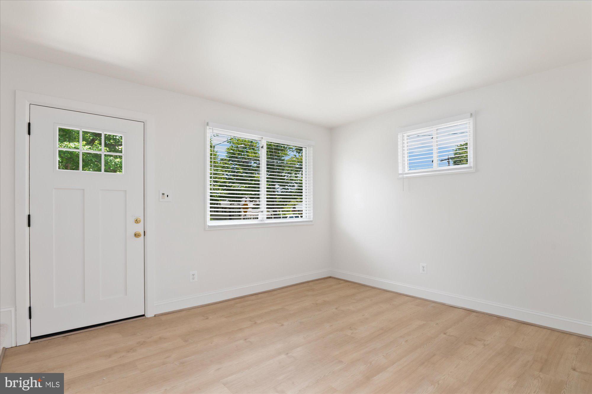 11414 Schuylkill Road Rockville, MD 20852 - Photo 9 of 50