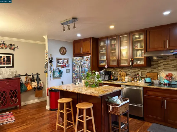 $399,000 | 1036 Oak Grove Road, Unit 105, Concord, CA 94518