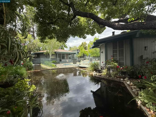$399,000 | 1036 Oak Grove Road, Unit 105, Concord, CA 94518