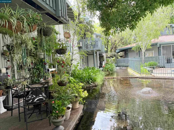 $399,000 | 1036 Oak Grove Road, Unit 105, Concord, CA 94518
